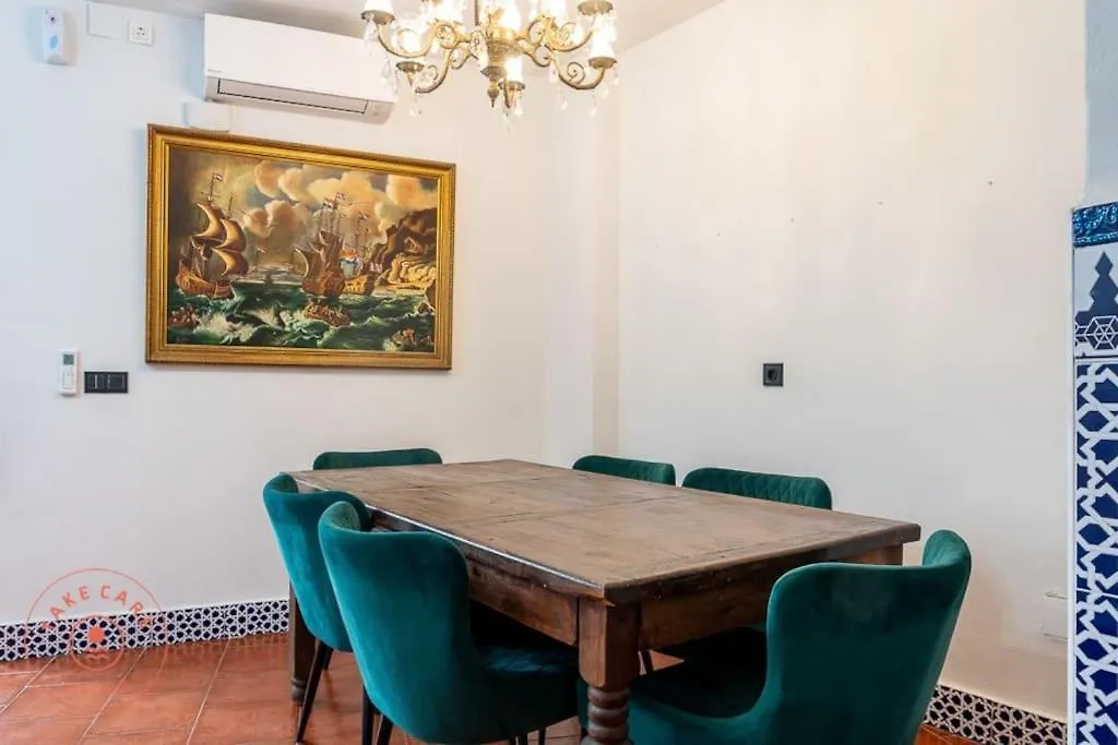 Beautiful Flat Near Plaza Merced Málaga Apartamento