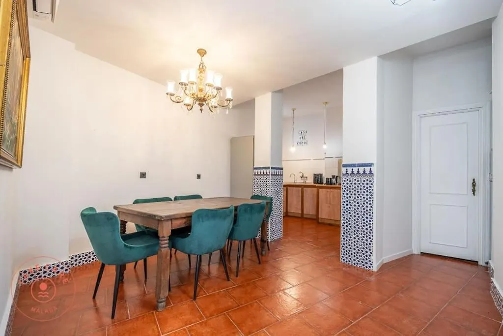 Beautiful Flat Near Plaza Merced Malaga Apartment